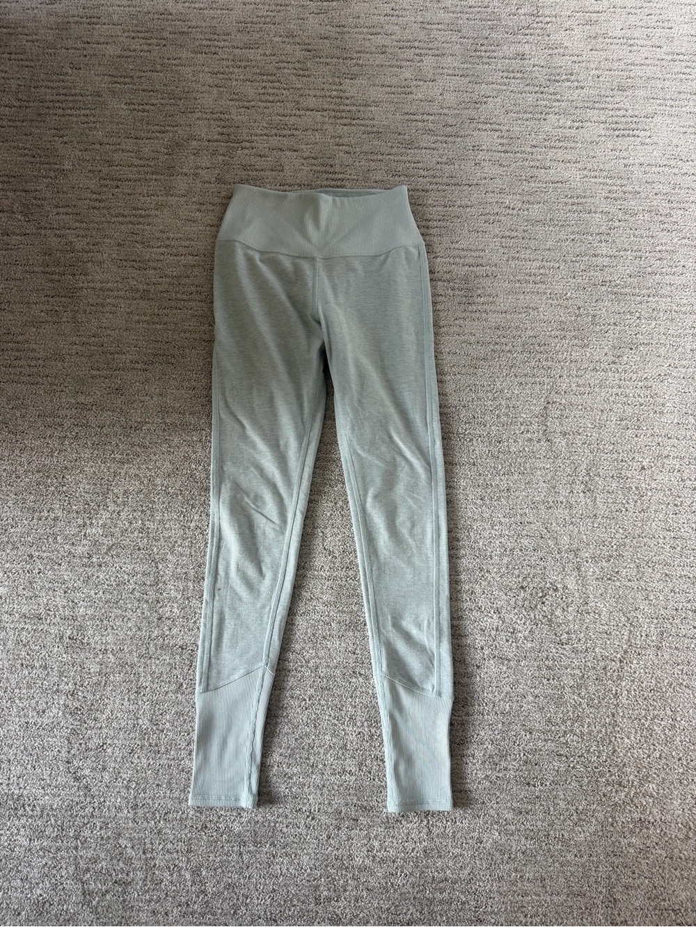 ALO Yoga Sage Green High-Rise Jeggings